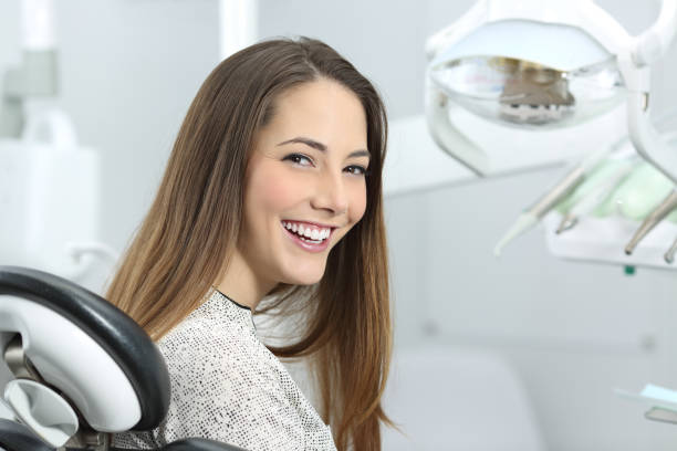 Best Tooth Extraction  in Mccullom Lake, IL